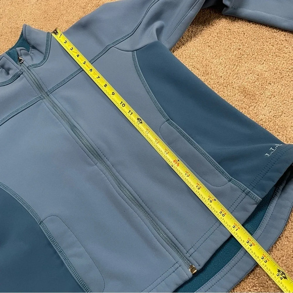 L.L. Bean Soft Shell Full Zip Jacket Fleece Lined with zipper pockets - Picture 8 of 12